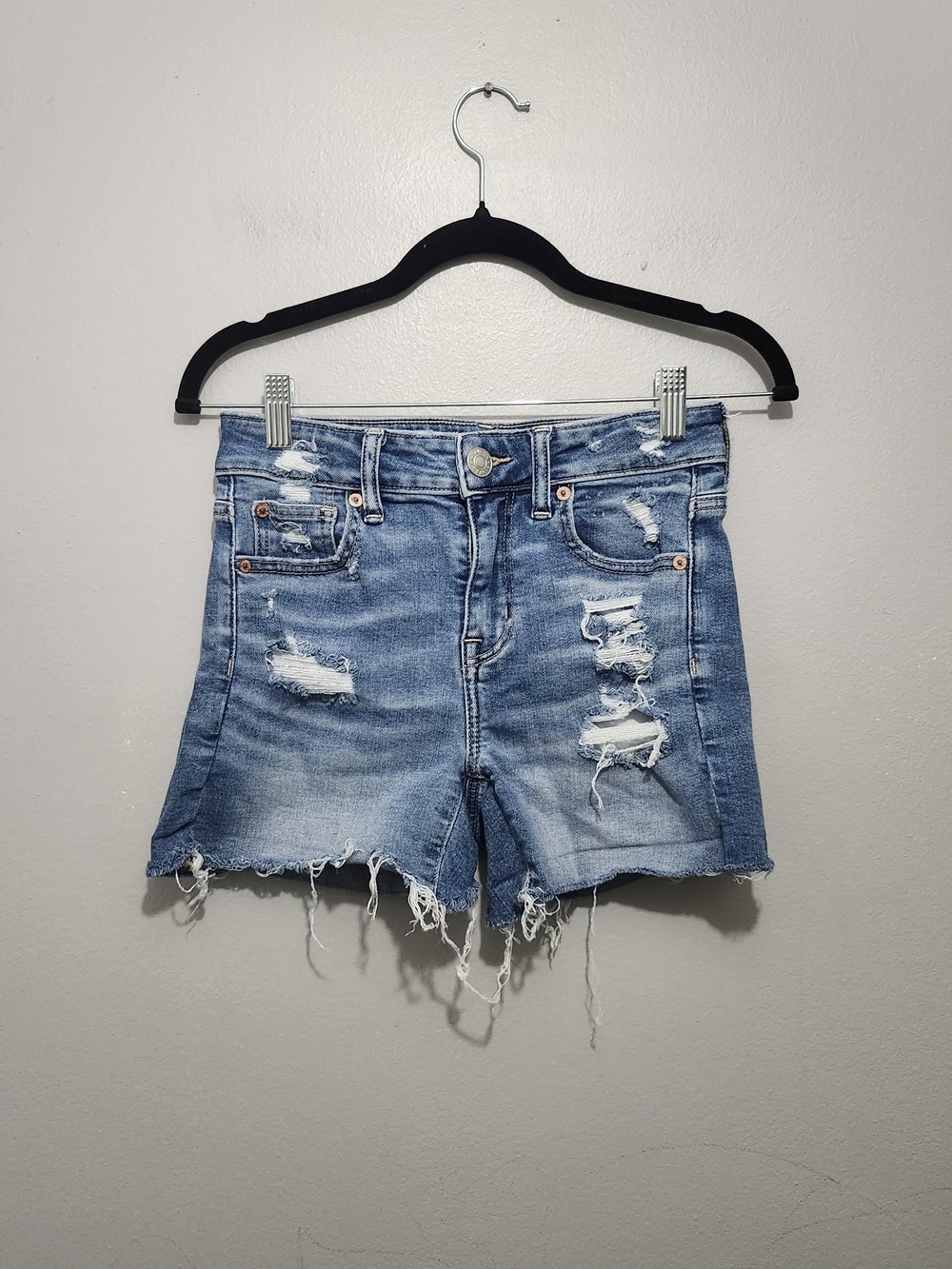 American Eagle Outfitters Distressed Light Blue Denim Shorts Size 0